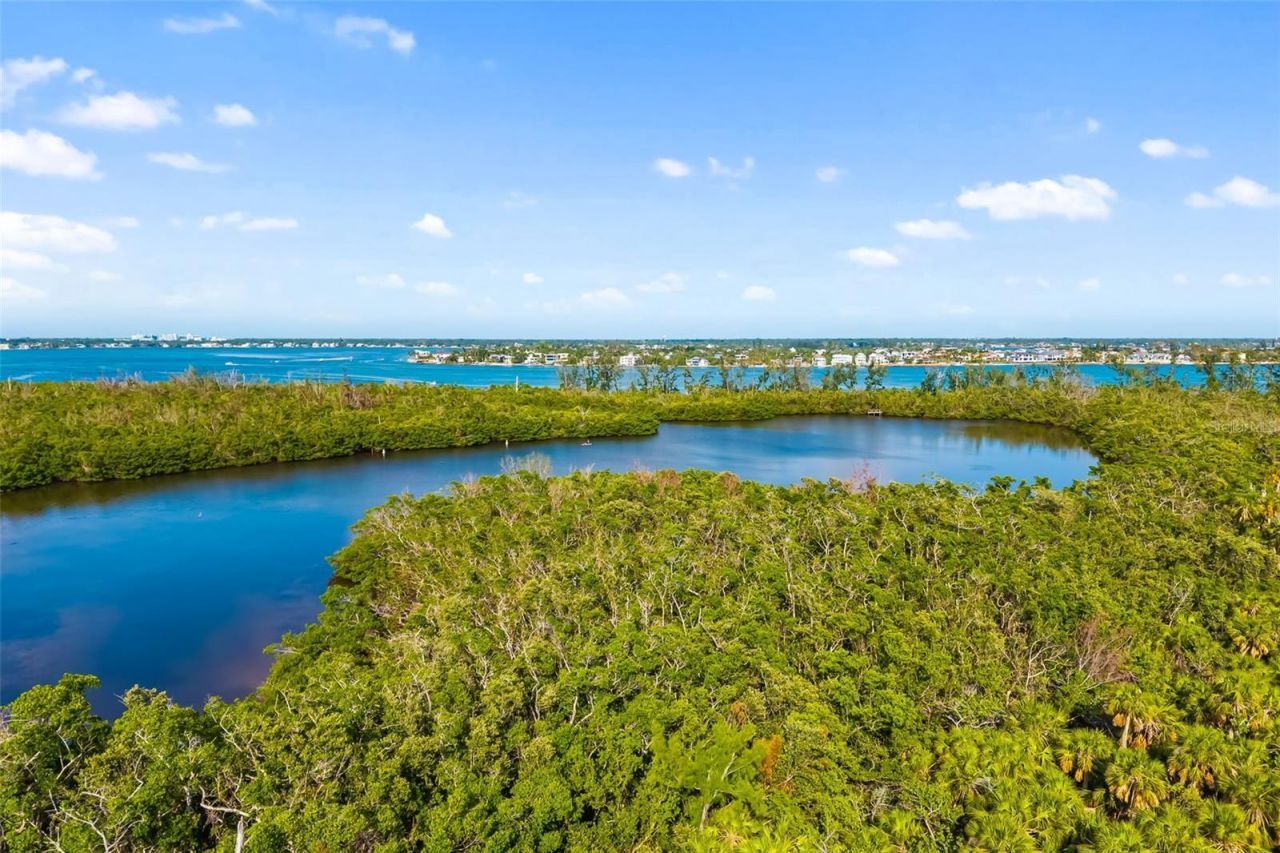 1750 Benjamin Franklin Drive, Unit 6F, Sarasota, FL 34236 Photo