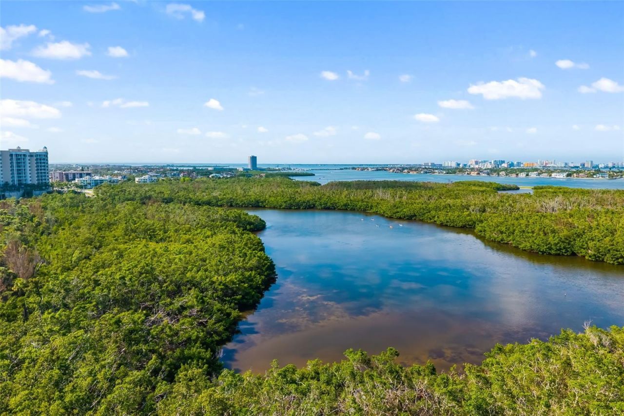 1750 Benjamin Franklin Drive, Unit 6F, Sarasota, FL 34236 Photo