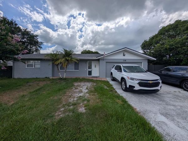 718 PARK MANOR DRIVE , ORLANDO, FL 32825
