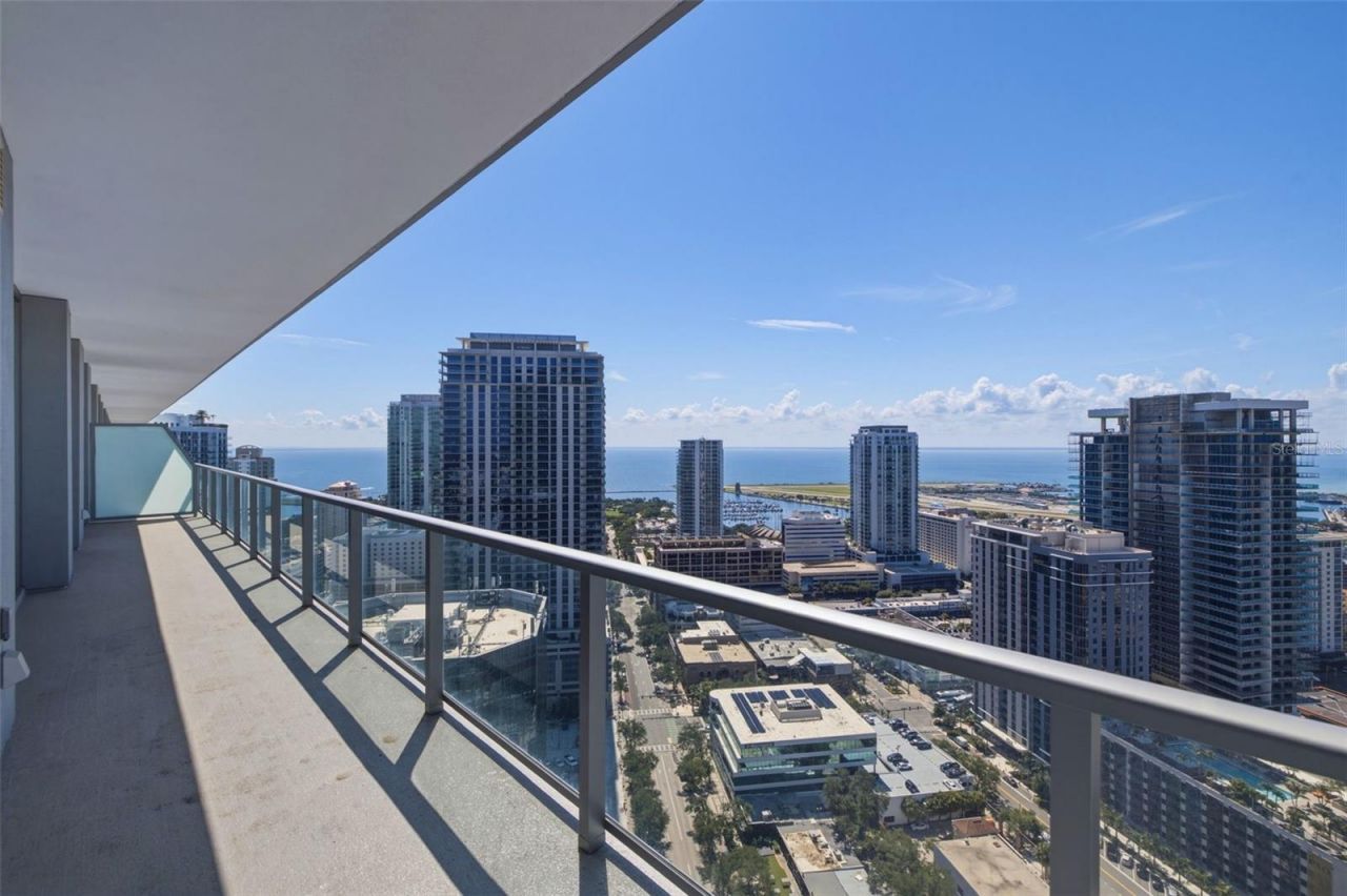 400 Central Avenue , Unit 3103, Saint Petersburg, FL 33701 Photo
