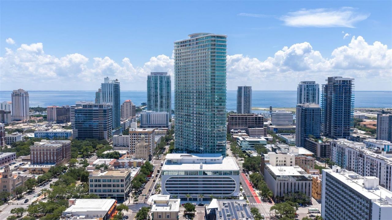 400 Central Avenue , Unit 3103, Saint Petersburg, FL 33701 Photo