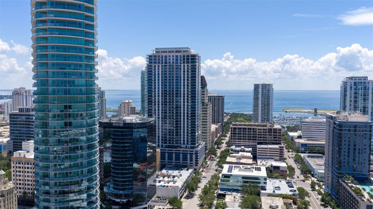 400 Central Avenue , Unit 3103, Saint Petersburg, FL 33701 Photo