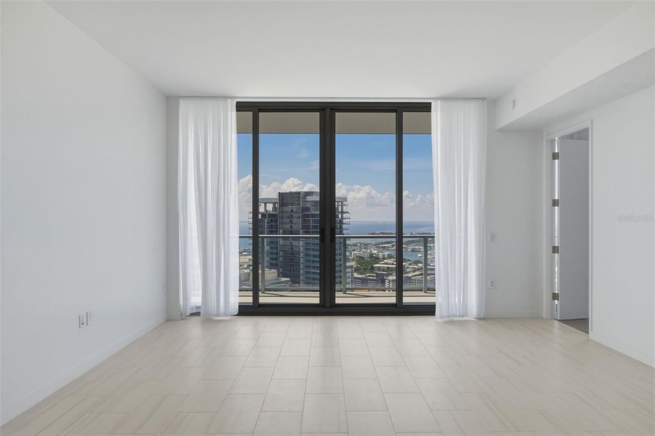 400 Central Avenue , Unit 3103, Saint Petersburg, FL 33701 Photo