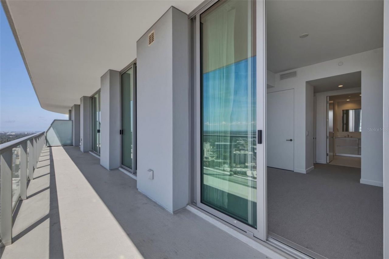 400 Central Avenue , Unit 3103, Saint Petersburg, FL 33701 Photo