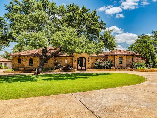 166 Encantada, Horseshoe Bay, TX 78657