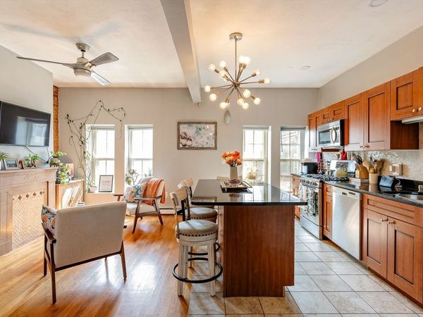 60 Beacon St, Unit 1, Chelsea, MA 02150