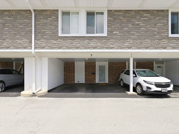 2 Cour Masson, Palos Hills, IL 60465