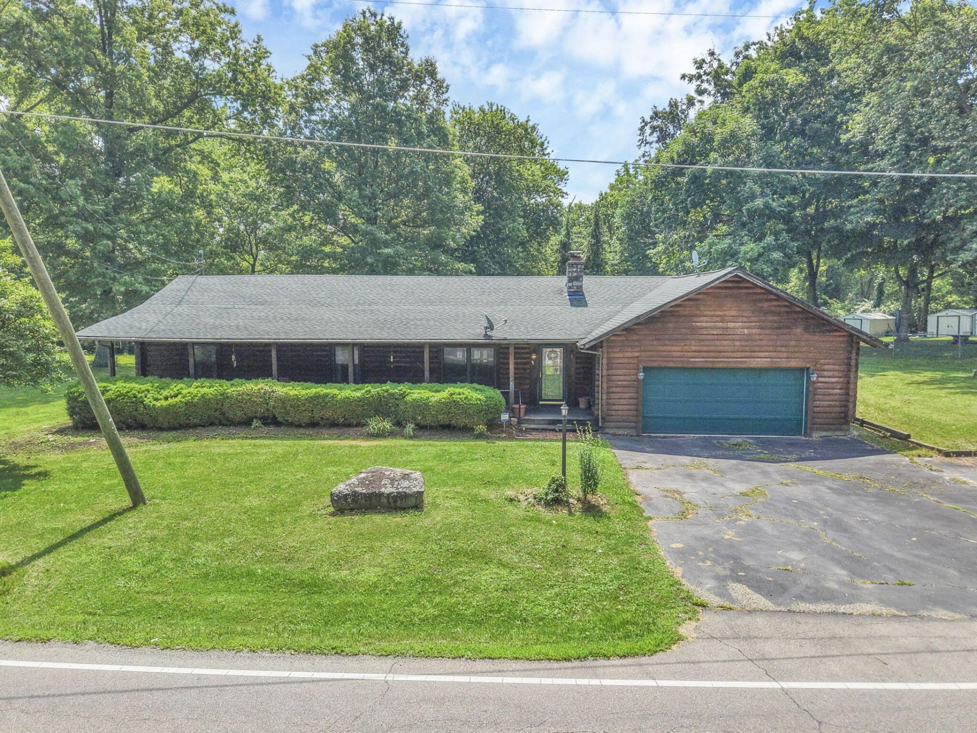 13426 Shell Beach Road Ne, Thornville, OH 43076 Main Photo