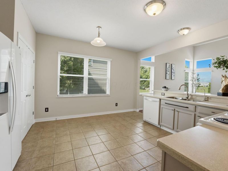 693 Brevard Circle, Pickerington, OH 43147 Photo 11