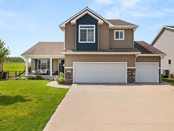 1444 Marina Cove Drive, Polk City, IA 50226