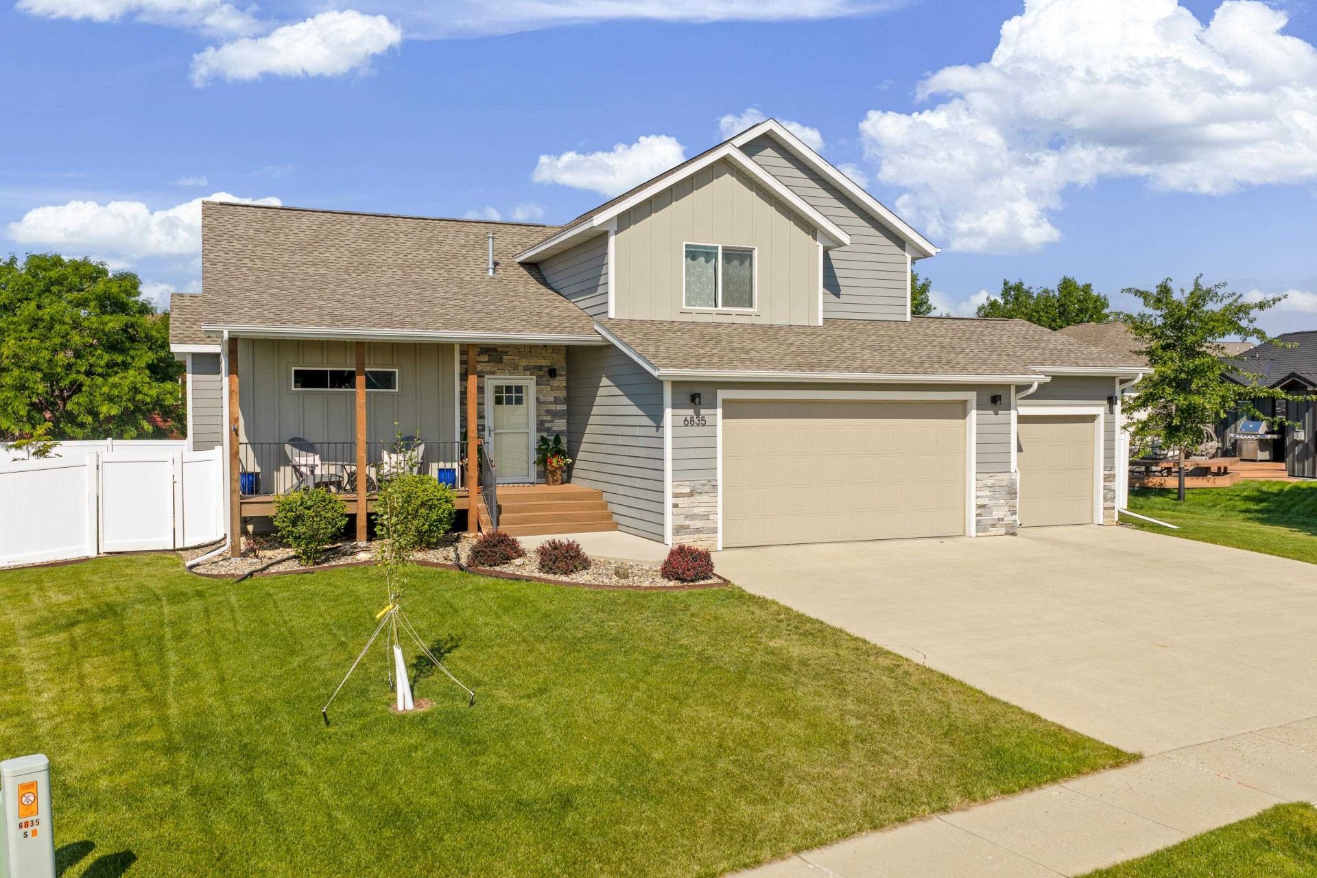 6835 Sahalee Drive, Rapid City, SD 57702 Main Photo