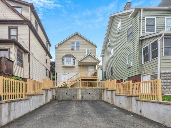 22 Conklin Avenue , Haverstraw, NY 10927
