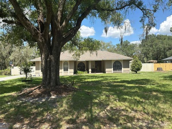 6241 Forestwood Drive W, Lakeland, FL 33811