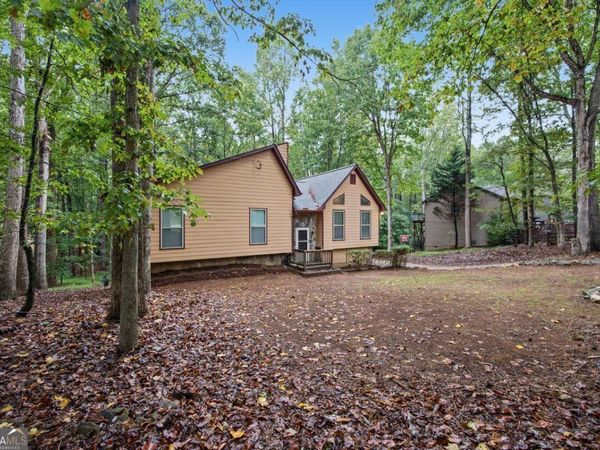 380 N Victoria Road, Woodstock, GA 30189