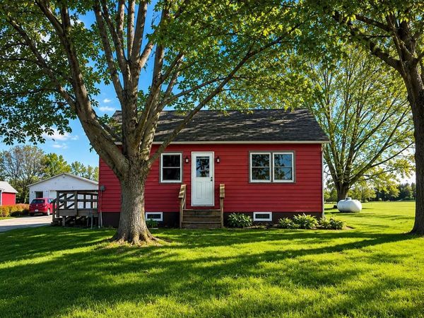 8403 E Highway 67, Clinton, WI 53525