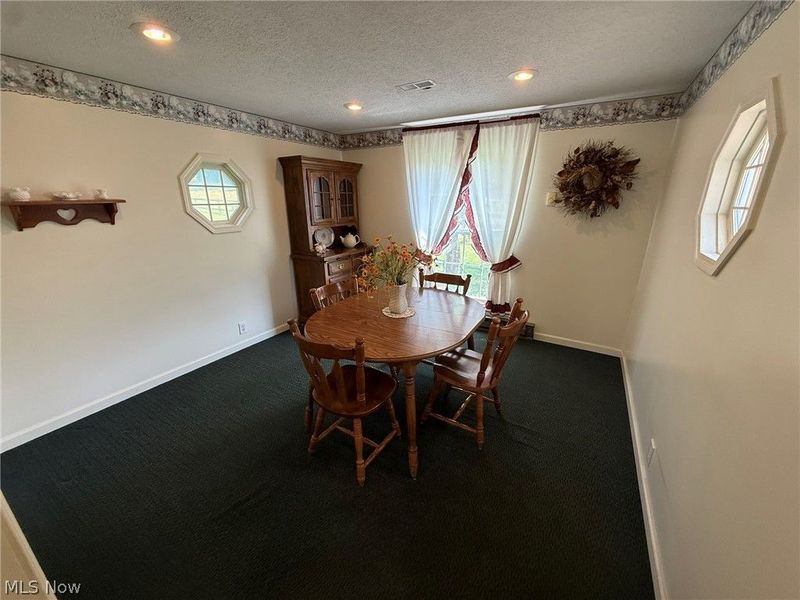 1019 Gordon Square NE, Bolivar, OH 44612 Photo 10