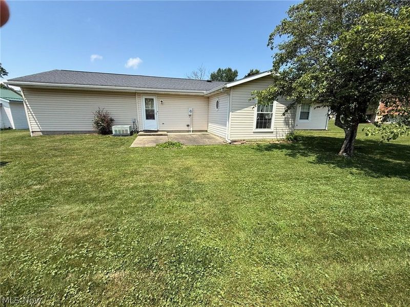 1019 Gordon Square NE, Bolivar, OH 44612 Photo 31