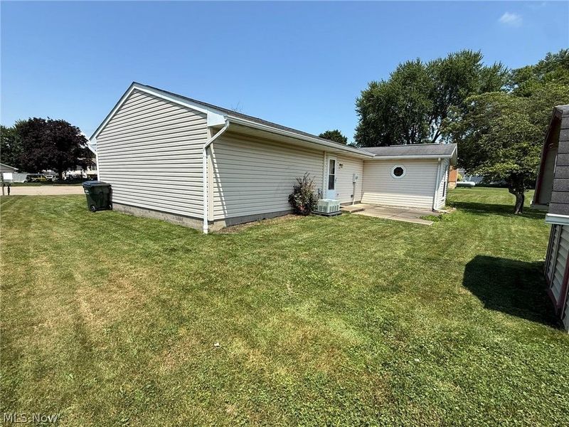 1019 Gordon Square NE, Bolivar, OH 44612 Photo 33