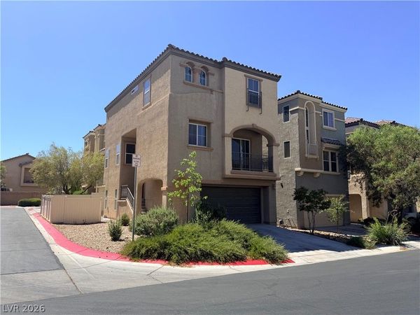 10569 Longoria Garden Street , Las Vegas, NV 89141