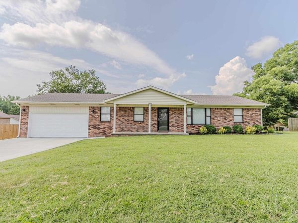 1204 Michael St, Paragould, AR 72450