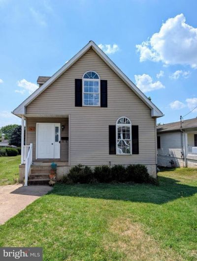 303 CATOCTIN AVENUE, FREDERICK, MD 21701