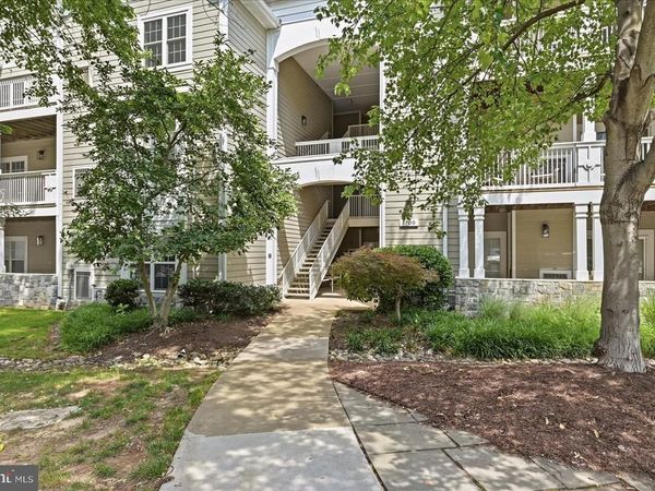 1700 LAKE SHORE CREST DRIVE, Unit 31, RESTON, VA 20190