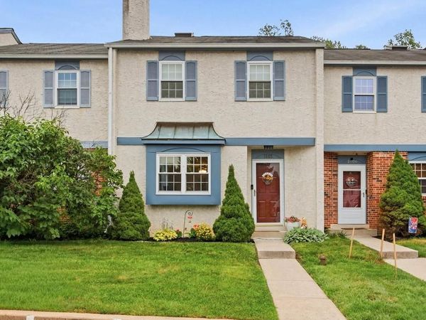 1805 DIANE CIRCLE , PHOENIXVILLE, PA 19460