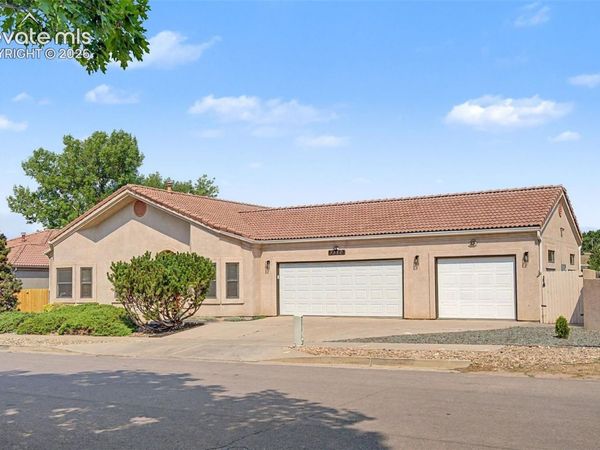 3350 Templeton Gap Road, Colorado Springs, CO 80907