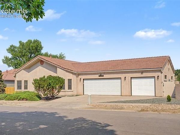 3350 Templeton Gap Road, Colorado Springs, CO 80907