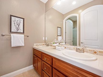 4941 Waterstone Dr, Roseville, CA 95747 Photo
