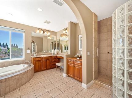 4941 Waterstone Dr, Roseville, CA 95747 Photo