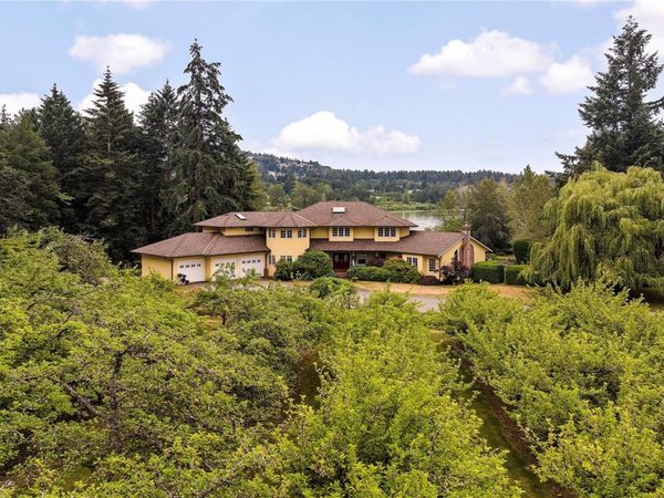 1662 Stamps Rd, Cowichan Bay, BC V9L 5W2
