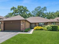 13232 S Oak Ridge Trail, Palos Heights, IL 60463 primary photo