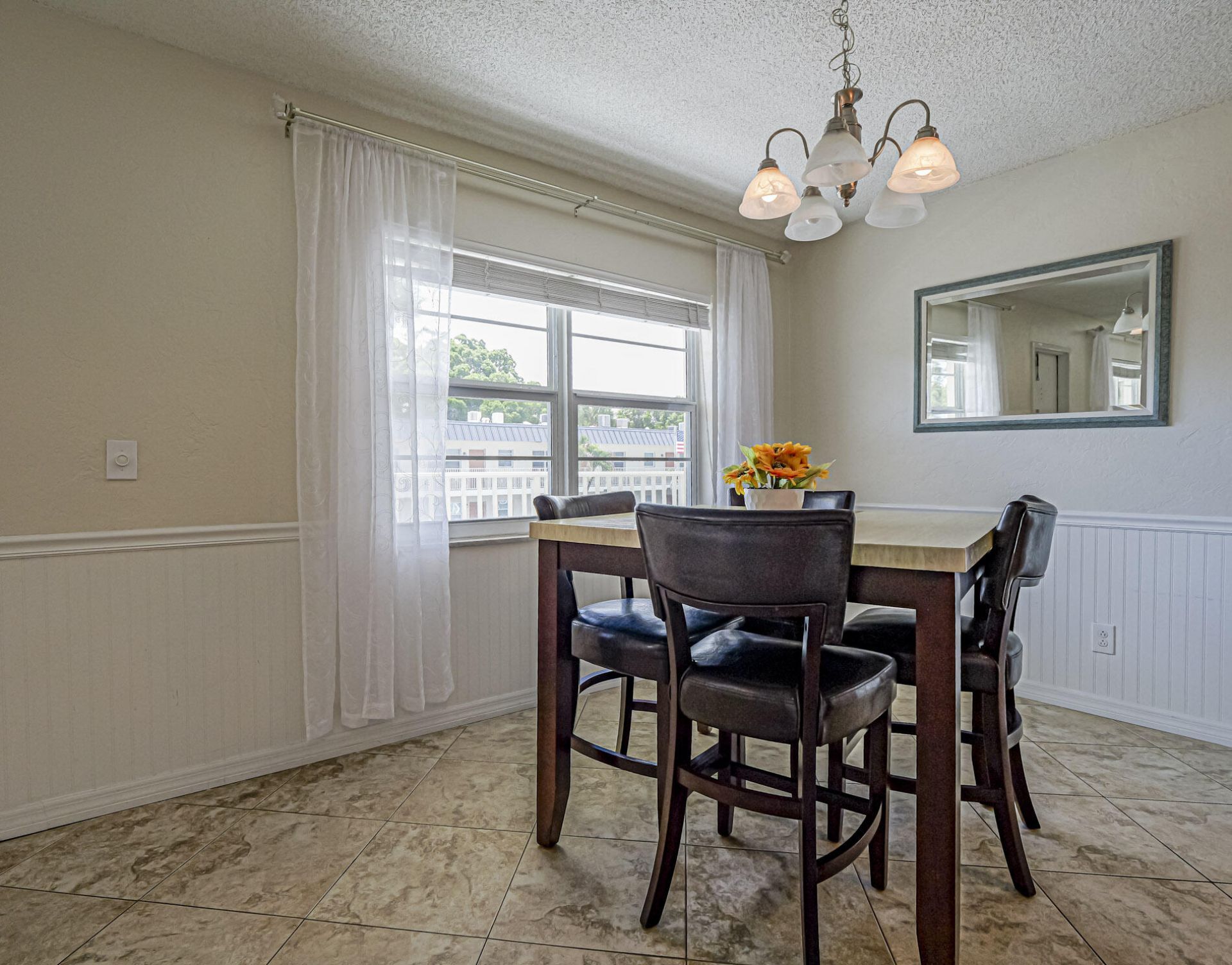 923 22nd Place, Unit 219, Vero Beach, FL 32960 Photo