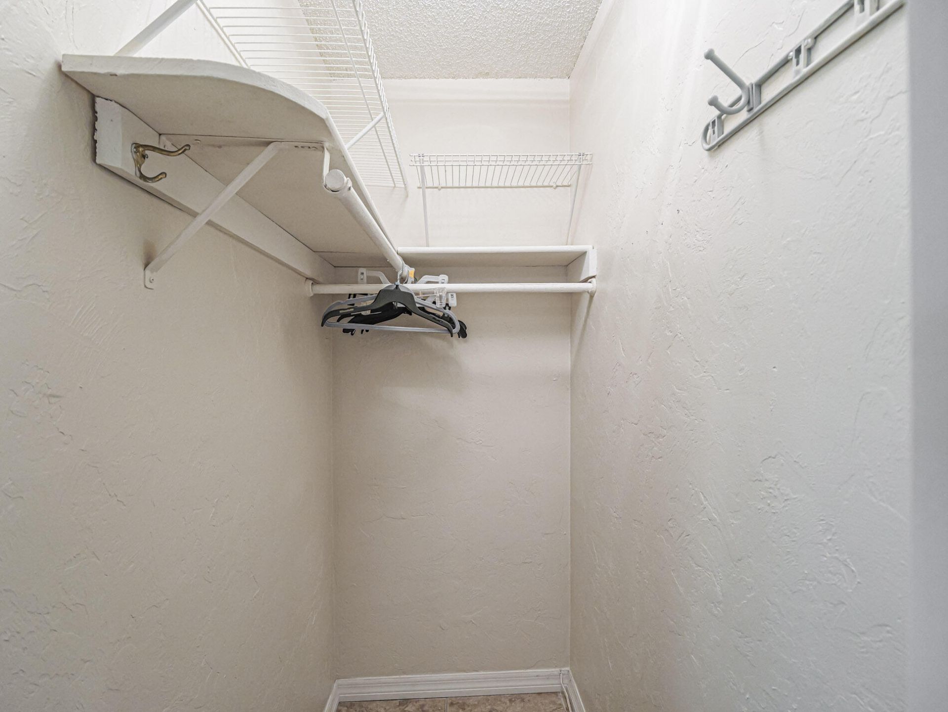 923 22nd Place, Unit 219, Vero Beach, FL 32960 Photo