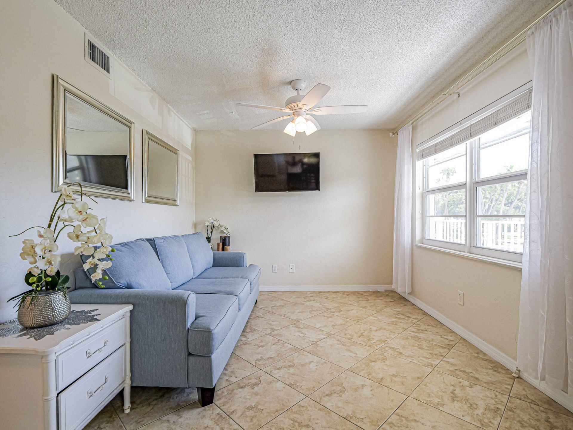 923 22nd Place, Unit 219, Vero Beach, FL 32960 Photo