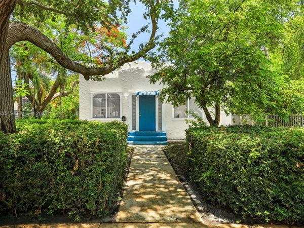 1954 Dewey St , Hollywood, FL 33020