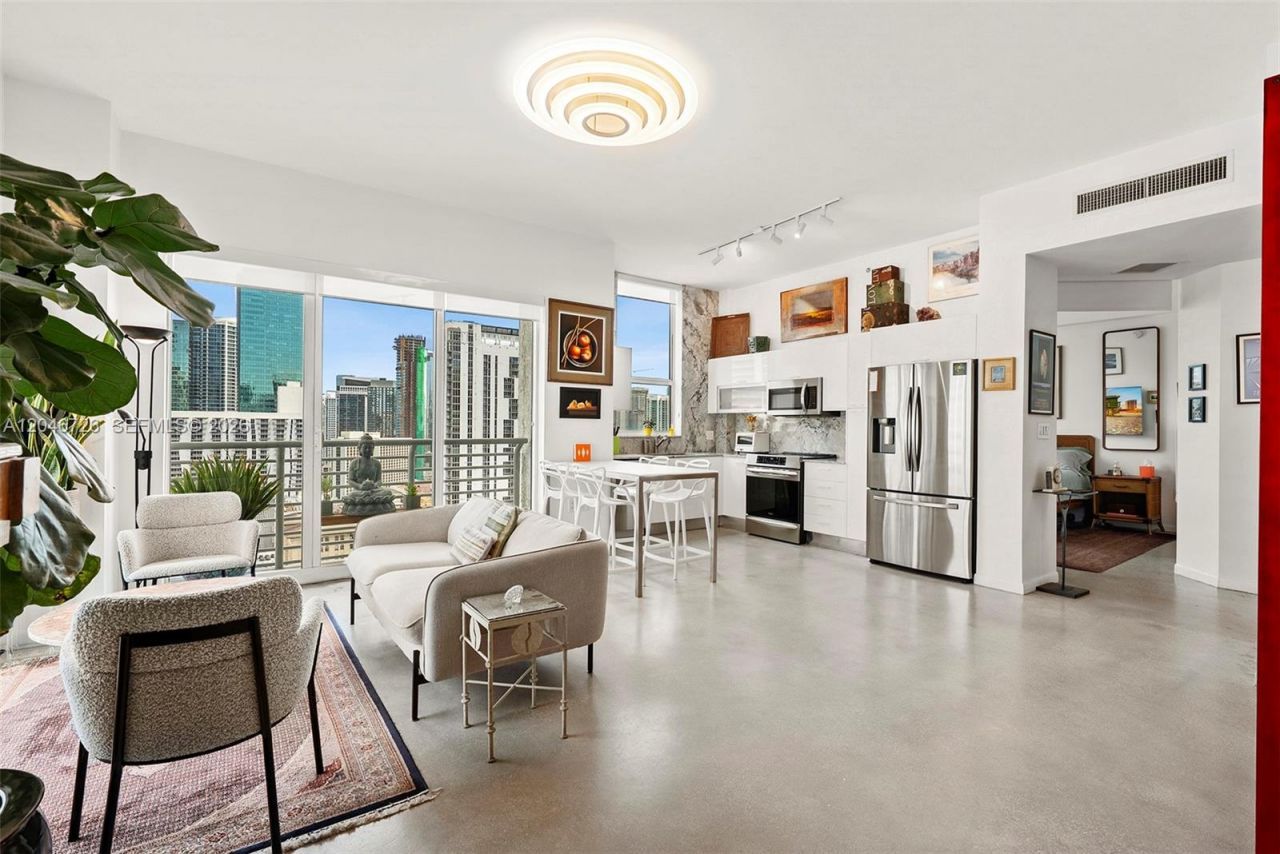 133 NE 2nd Ave , Unit 2702, Miami, FL 33132 Photo
