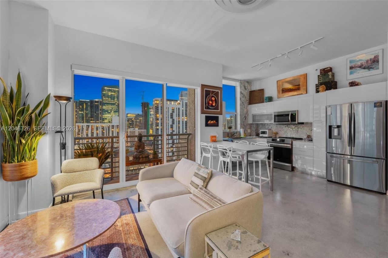 133 NE 2nd Ave , Unit 2702, Miami, FL 33132 Photo