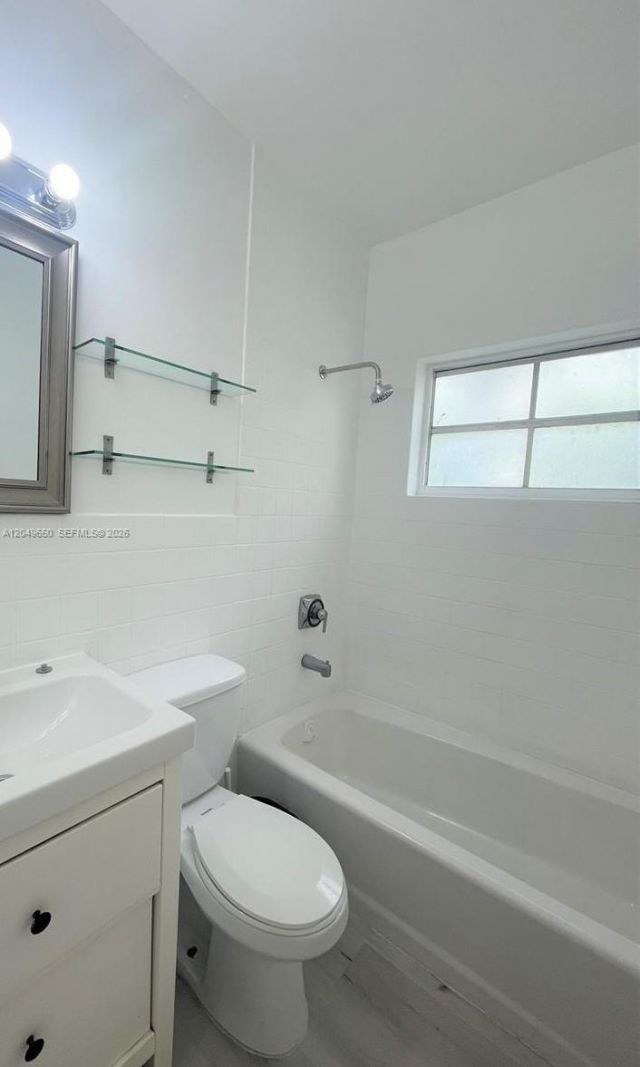 1021 Euclid Ave, Unit 9, Miami Beach, FL 33139 Photo