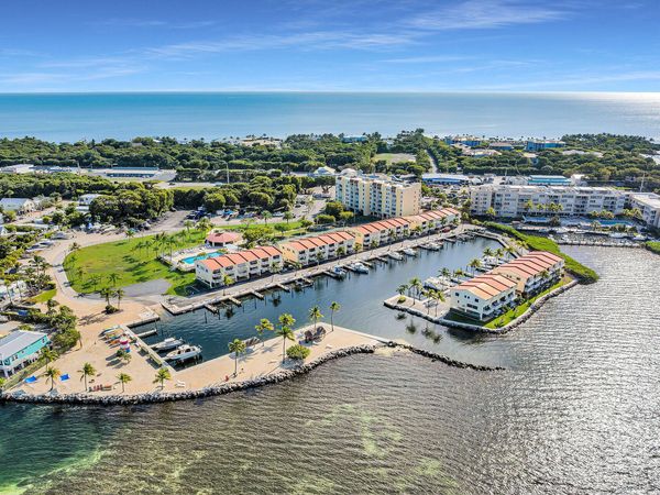 88540 Overseas Highway, Unit APT 304, ISLAMORADA, FL 33070