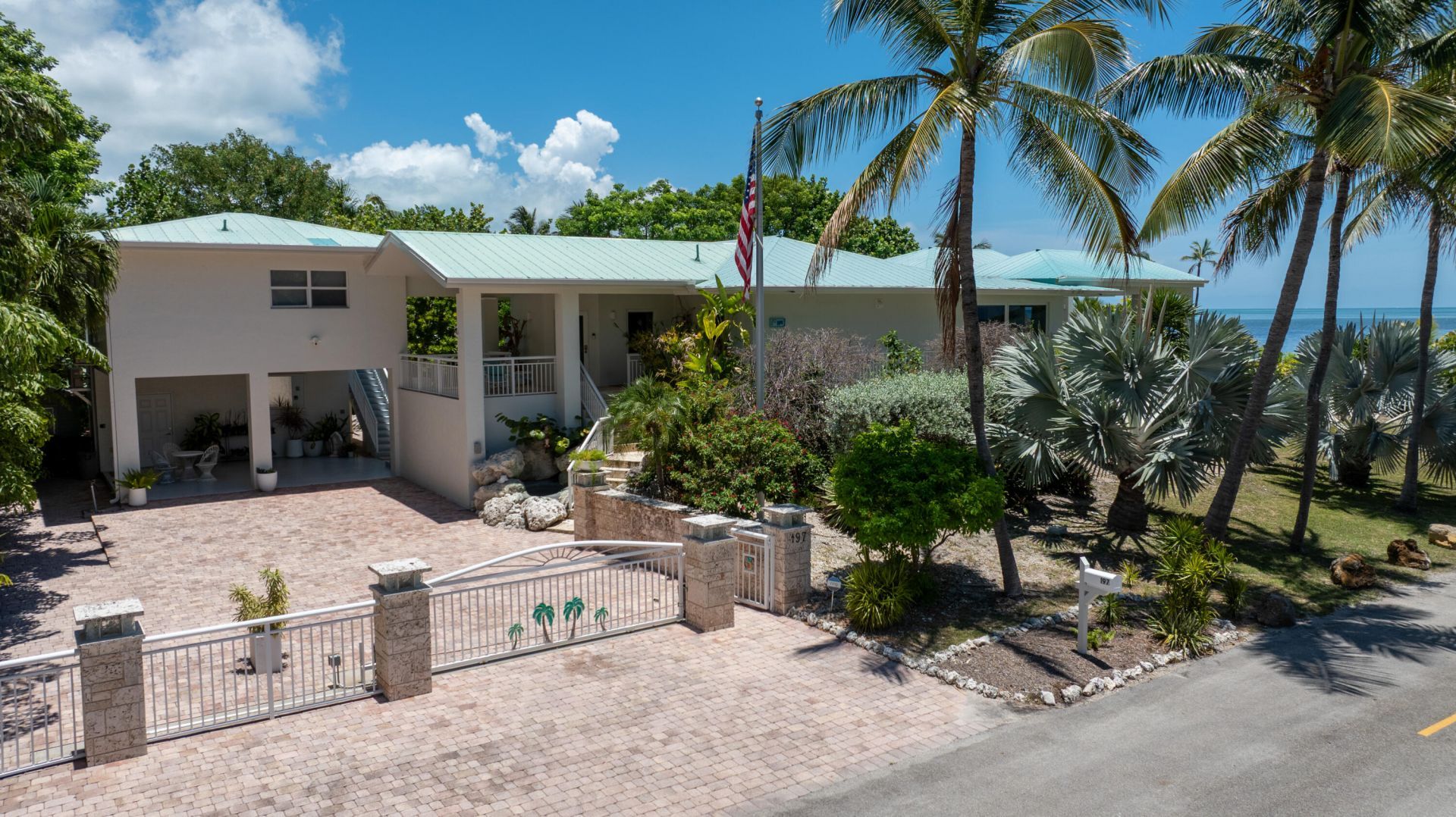 197 Lowe Street, Tavernier, FL 33070 Photo