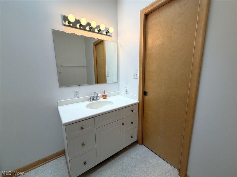 1157 Glenview Drive, Mogadore, OH 44260 Photo 27