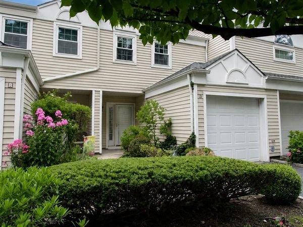 3 Pidgeon Court, Manorville, NY 11949