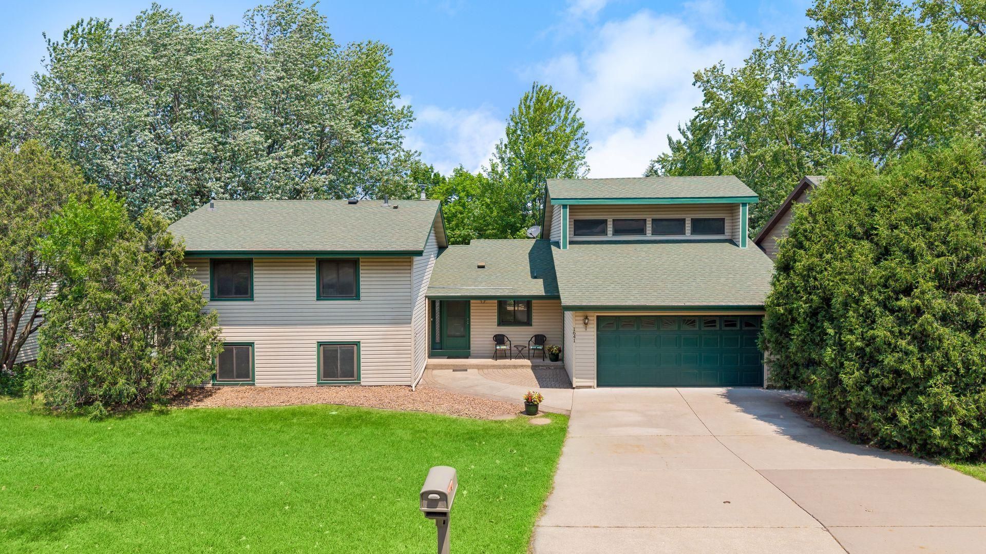 1641 61st Avenue NE, Fridley, MN 55432