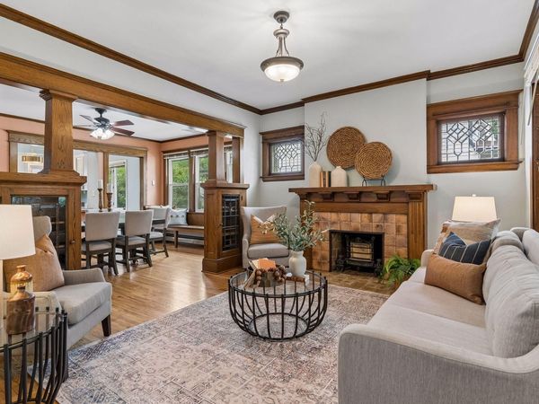 1275 Minnehaha Avenue W, Saint Paul, MN 55104