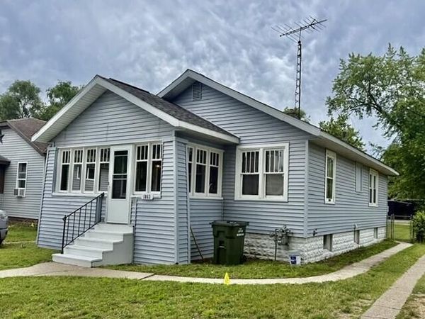 1863 Manz Street, Muskegon, MI 49442