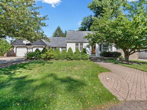 20404 Hubbard Street, Livonia, MI 48152