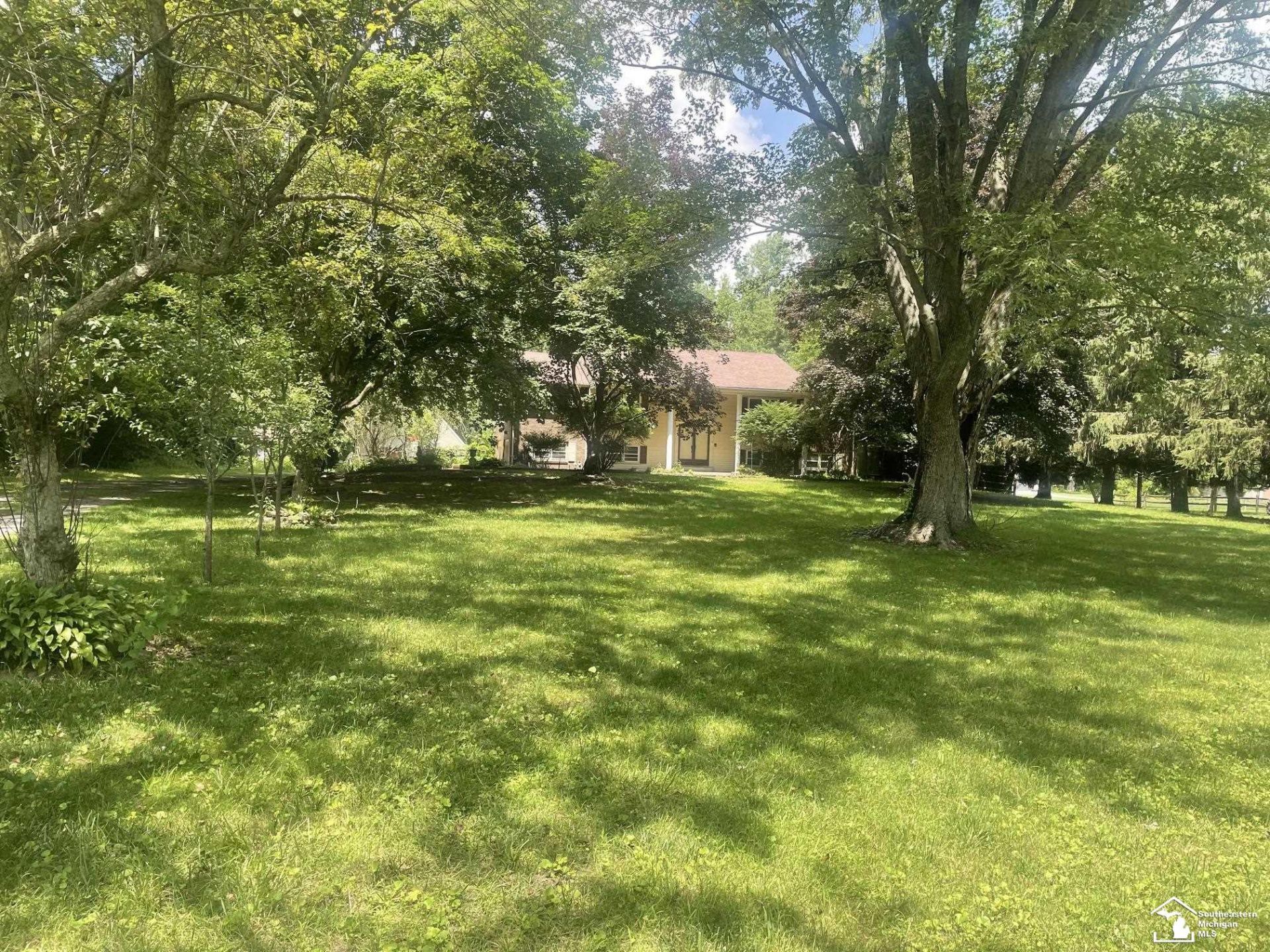 2998 Consear Road, Lambertville, MI 48144 Main Photo