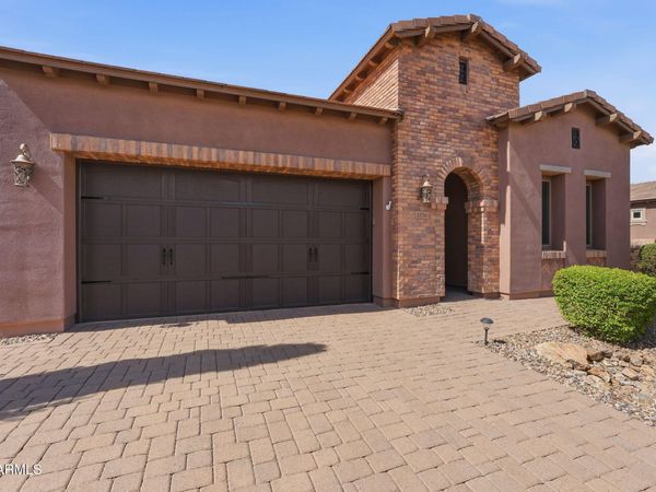 1756 E AZAFRAN Trail, Queen Creek, AZ 85140